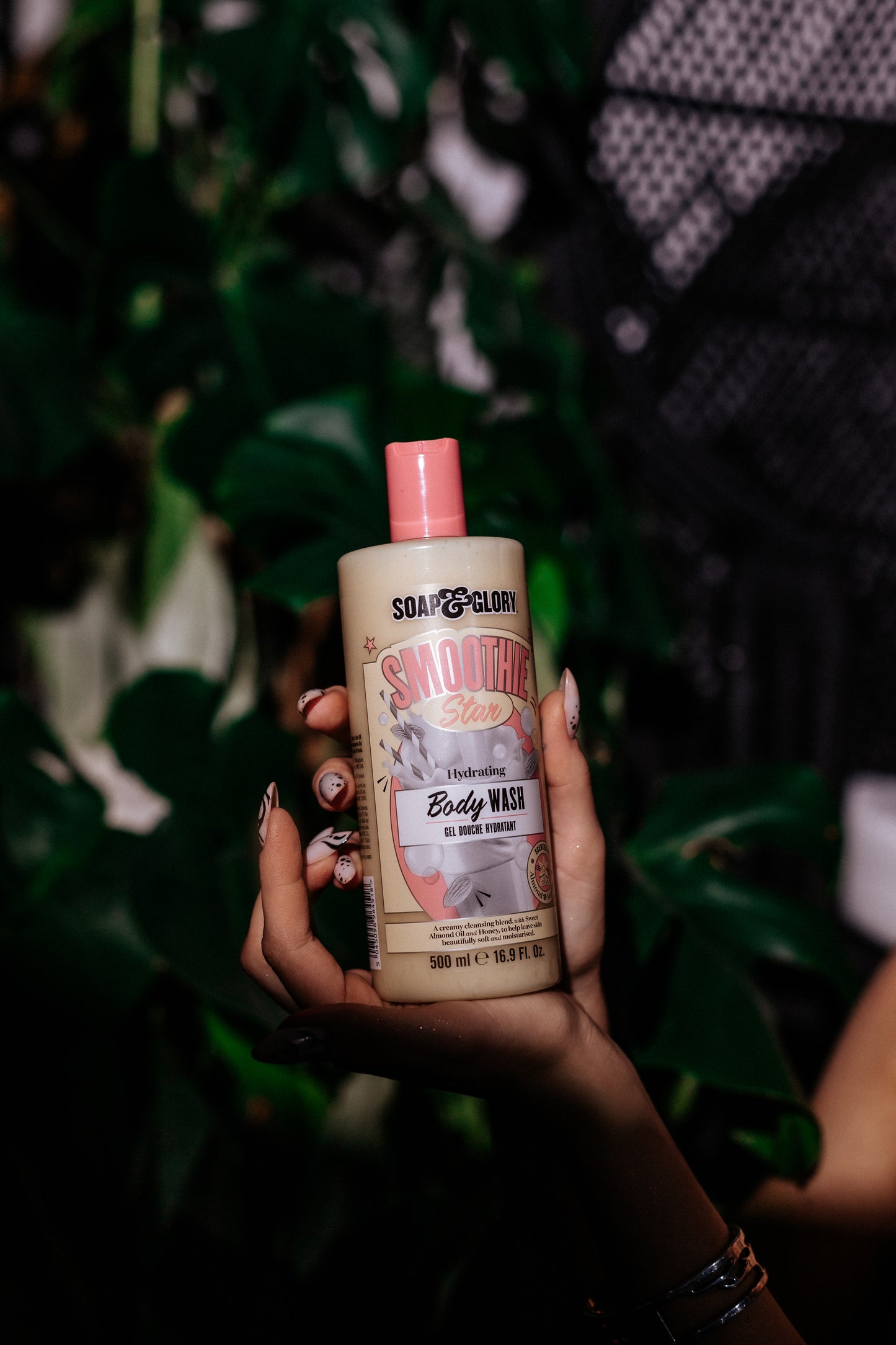 Soap & Glory "Smoothie Star" drėkinamasis kūno prausiklis, 500ml